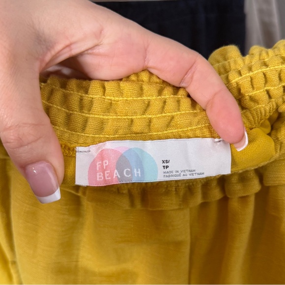 Free People Beach Mustard Balloon Harem Pants Ruched Ankles Pockets NWT Size XS - Picture 6 of 9